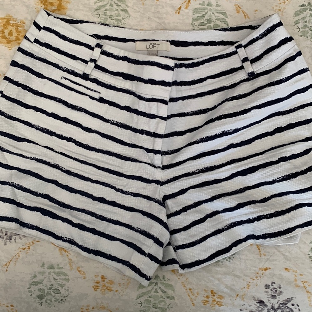 Loft size 2 white and blue striped shorts